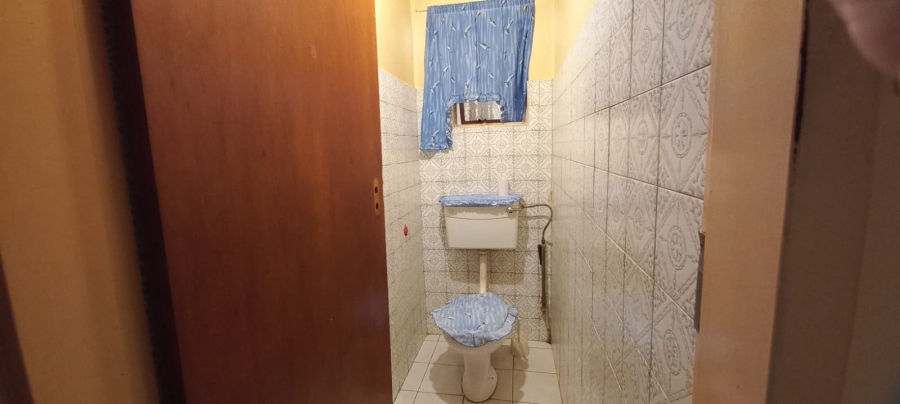 3 Bedroom Property for Sale in Roosheuwel Ext 2 North West